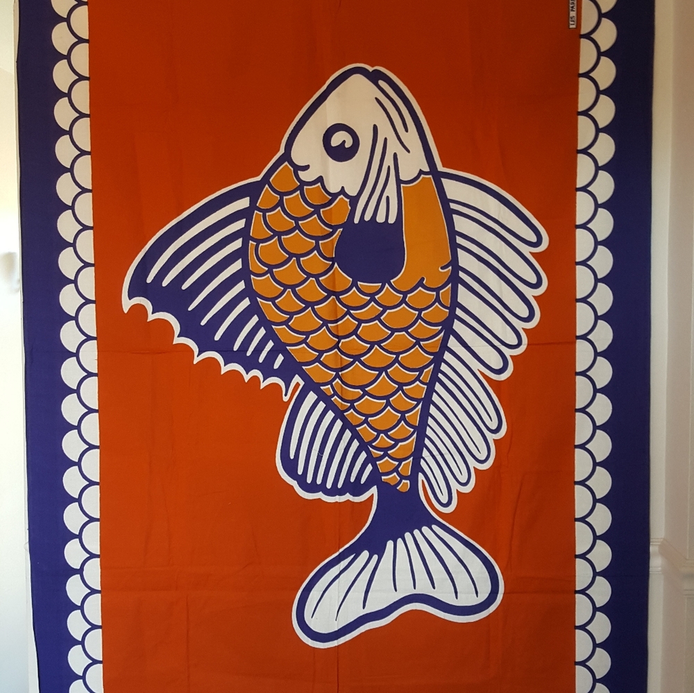 Les Pareos de Woodin, sarong by brand name Woodin